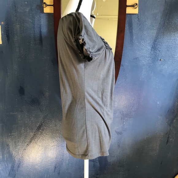 Agenda Ruffle Top - Picture 2 of 6